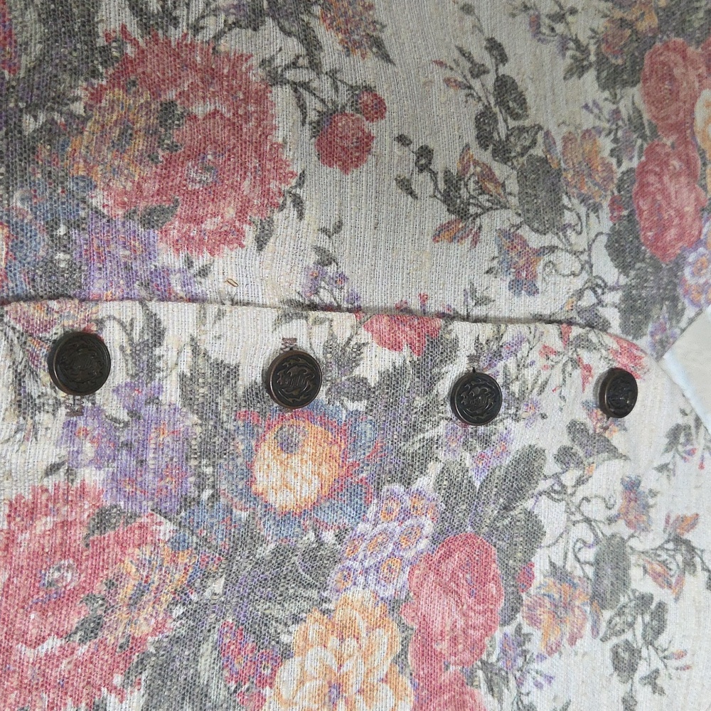 Vintage Floral Women's Vest By Ardmore - Picture 4 of 13